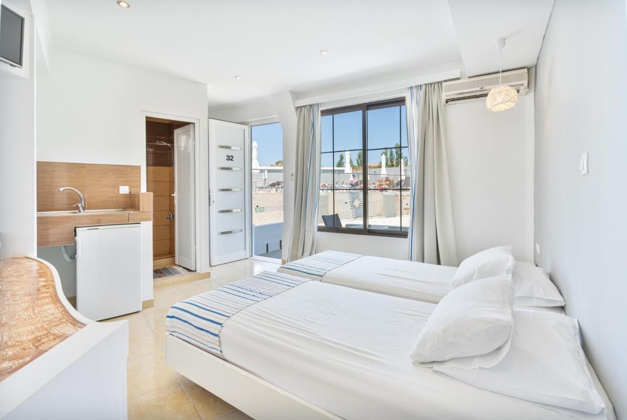 Mando Living -Faliraki Luaran gambar